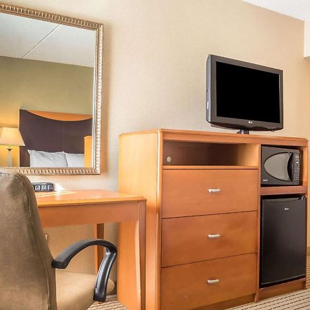 Quality Inn Spring Valley - Nanuet Eksteriør bilde
