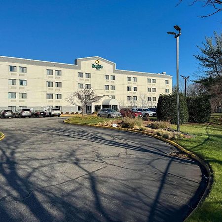 Quality Inn Spring Valley - Nanuet Eksteriør bilde