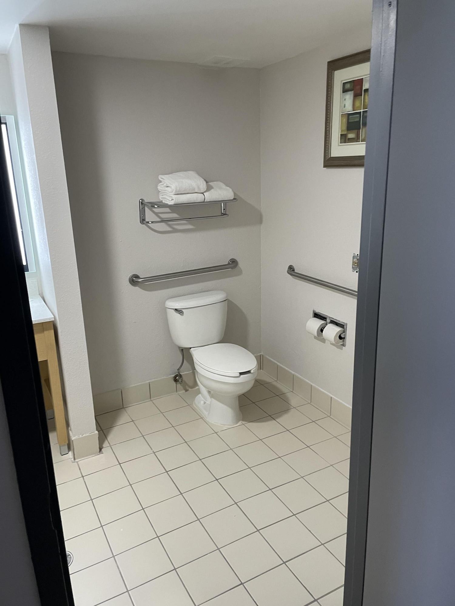 Quality Inn Spring Valley - Nanuet Eksteriør bilde